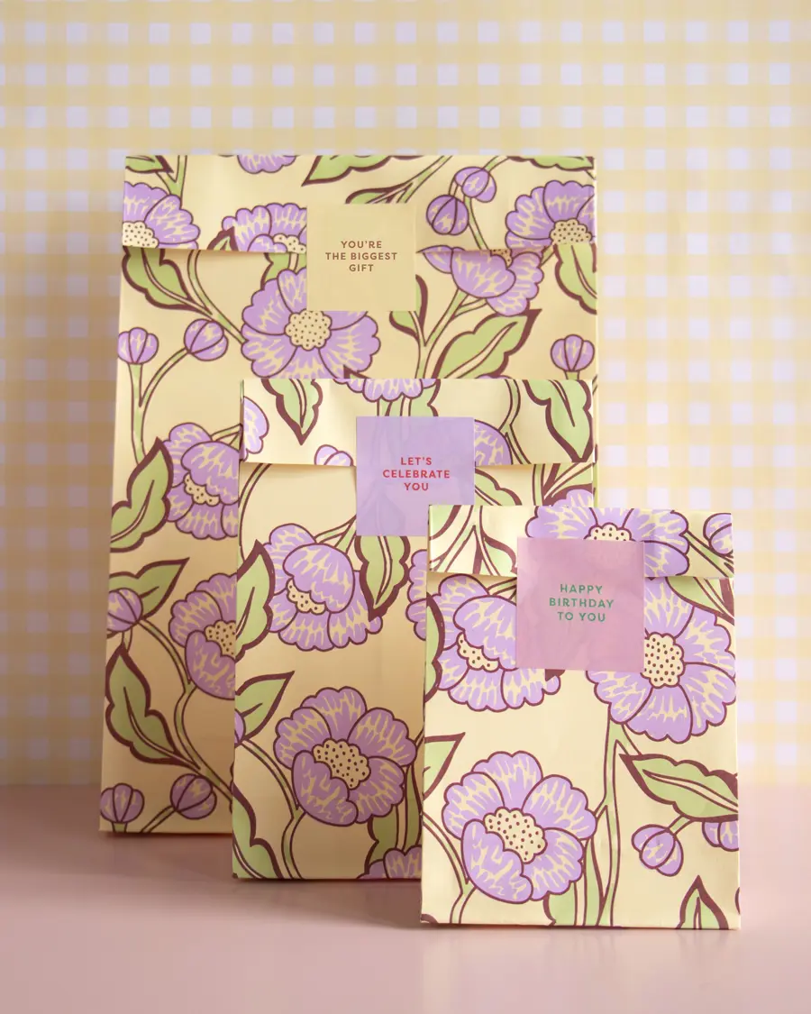 //www.kadodesign.nl/media/lilyodette-flowerblockprint.jpg